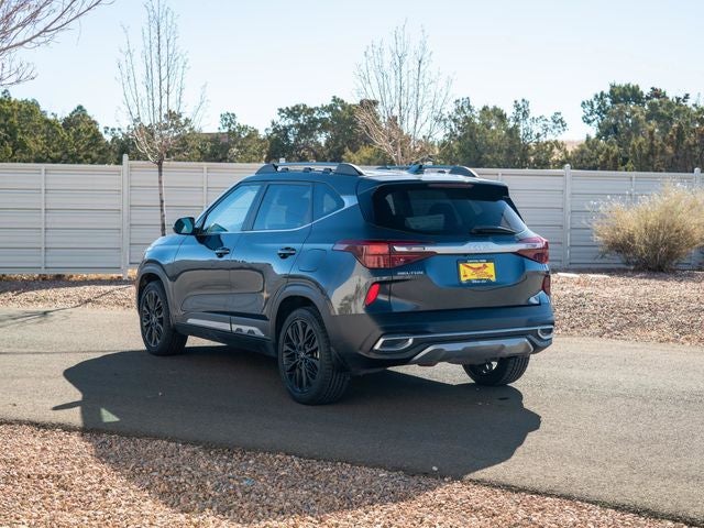 2022 Kia Seltos Nightfall