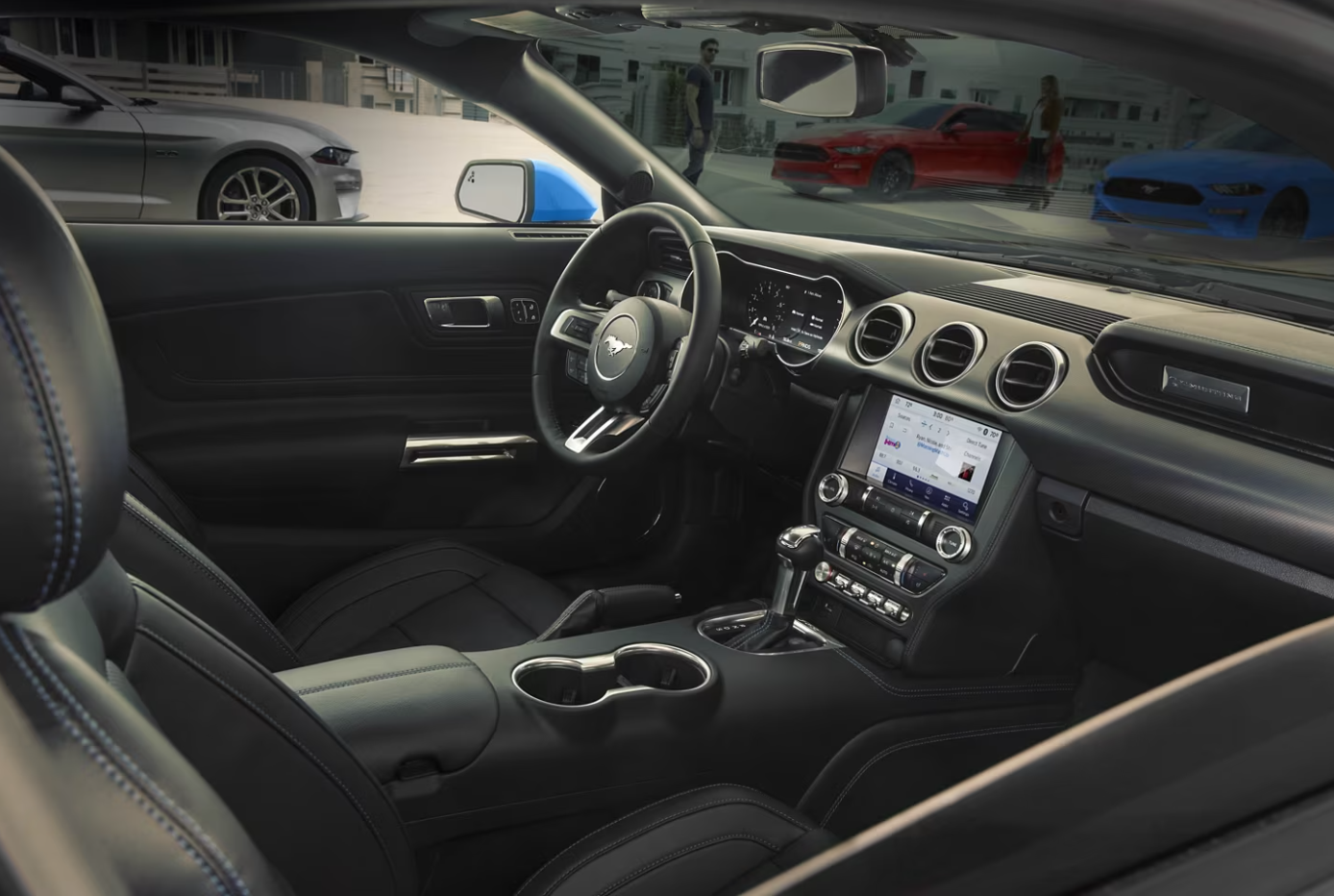 The dash and infotainment system of a 2023 Ford Mustang